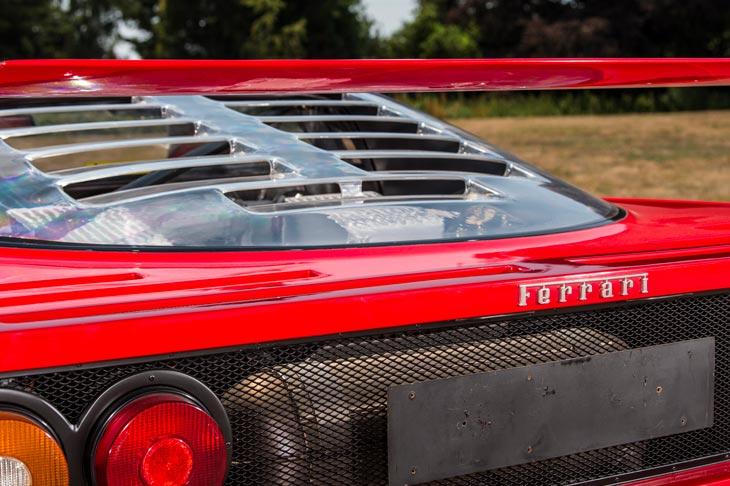 Ferrari F40 rear wing